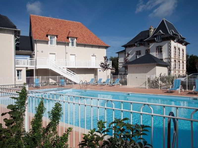 Résidence Odalys Le Domaine des Dunettes Cabourg Esterno foto