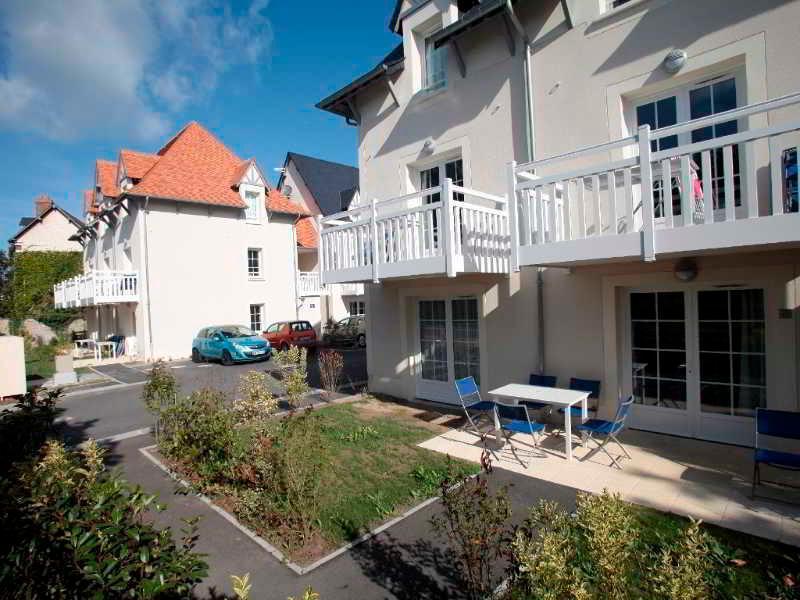 Résidence Odalys Le Domaine des Dunettes Cabourg Esterno foto