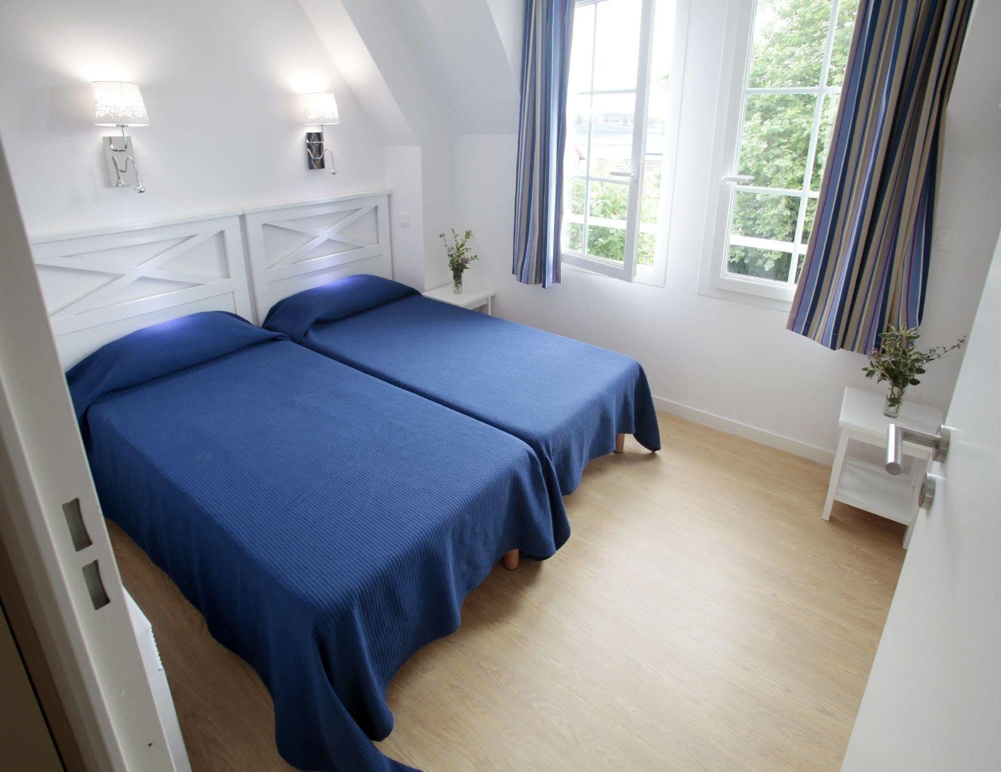 Résidence Odalys Le Domaine des Dunettes Cabourg Esterno foto